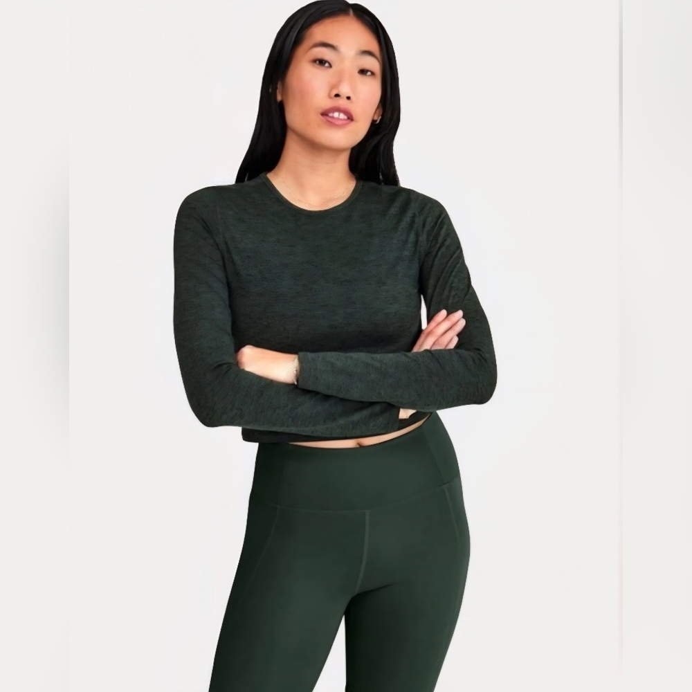 NWT Girlfriend Collective Reset Cropped Long Sleeve XS